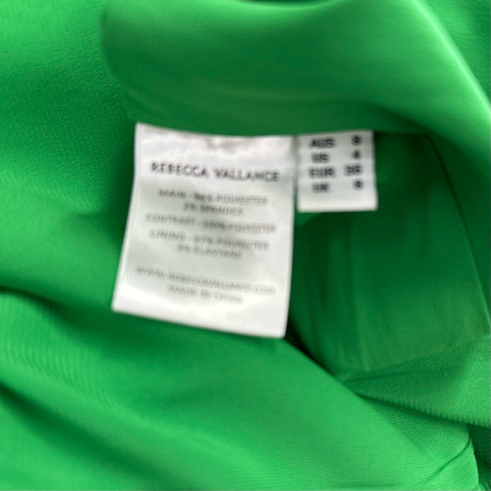 REBECCA
VALLANCE
REBECCA VALLANCE VIRGIL MIDI DRESS Size  US 2 or 4 - Picture 10 of 11